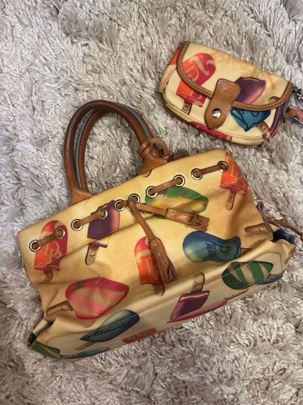 Dooney & Bourke VTG Popsicle Print Purse w/ Matching Wristlet